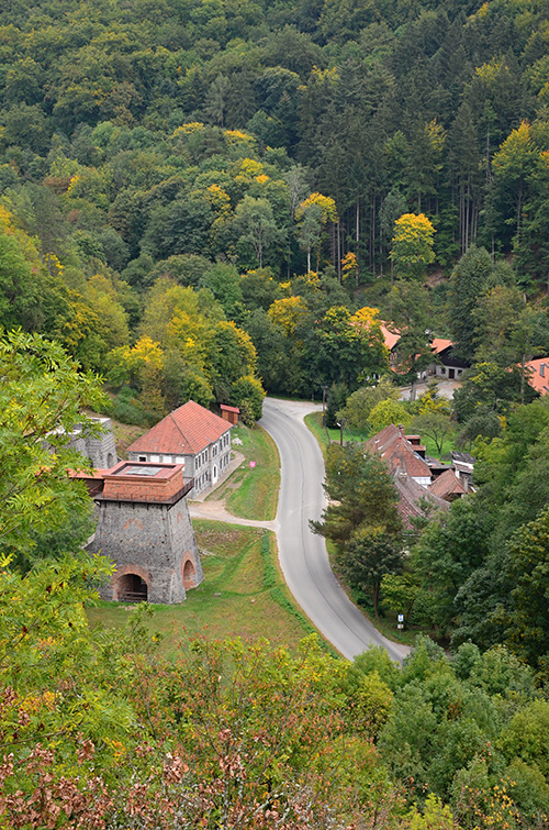 Josefovským údolím.